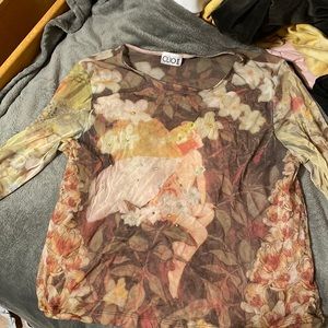 Mesh long sleeve floral print top